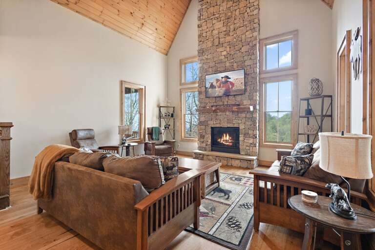 Stone Gas Log Fireplace in the Living Room