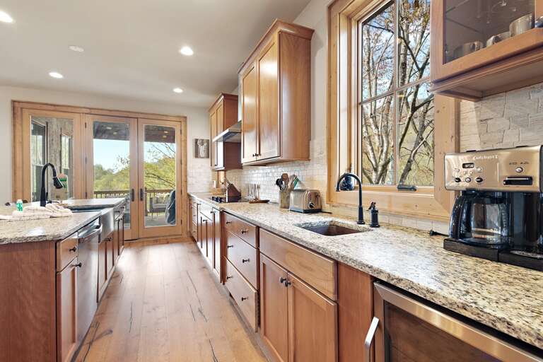 Wash Sink and Prep Sink in the Expansive Kitchen