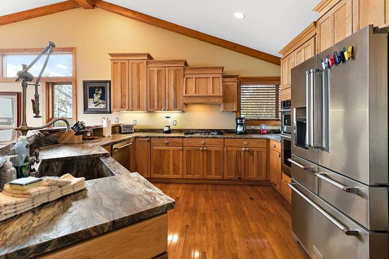 Ample Counter Space for Food Prep