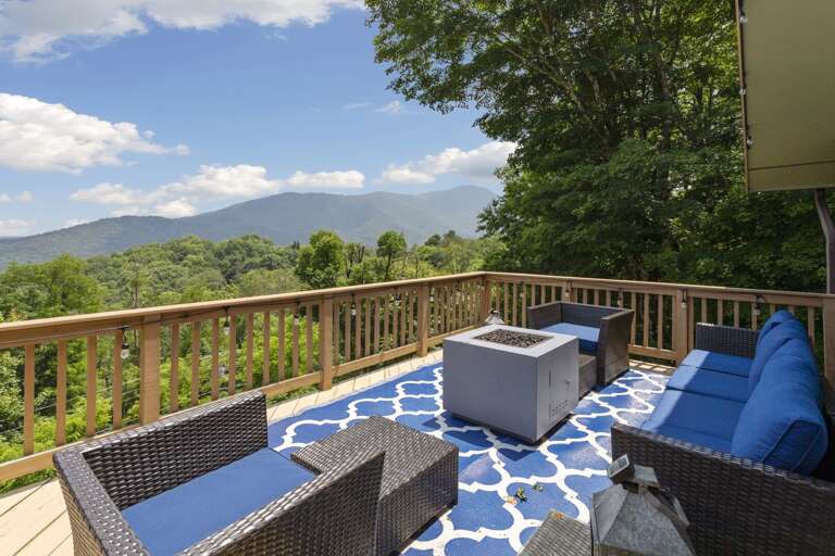 Outdoor Seating with Gas Fire Table Outdoor Seating with Gas Fire Table