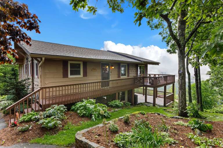 Golden Ridge Getaway