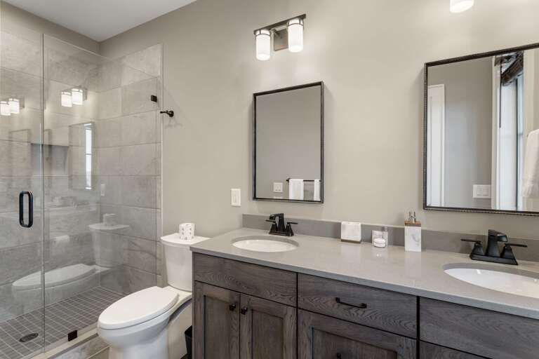 Double Vanities Double Vanities