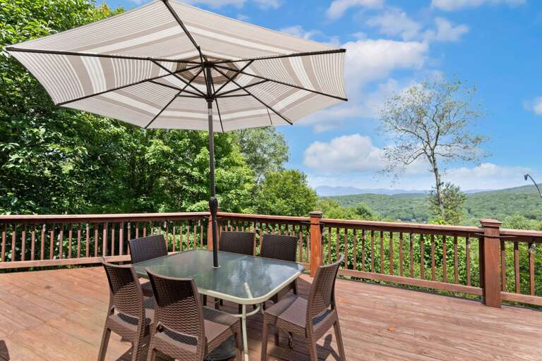 Outdoor Dining with a View