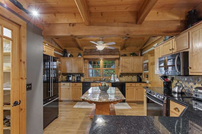 Spacious Kitchen with Center Granite Island