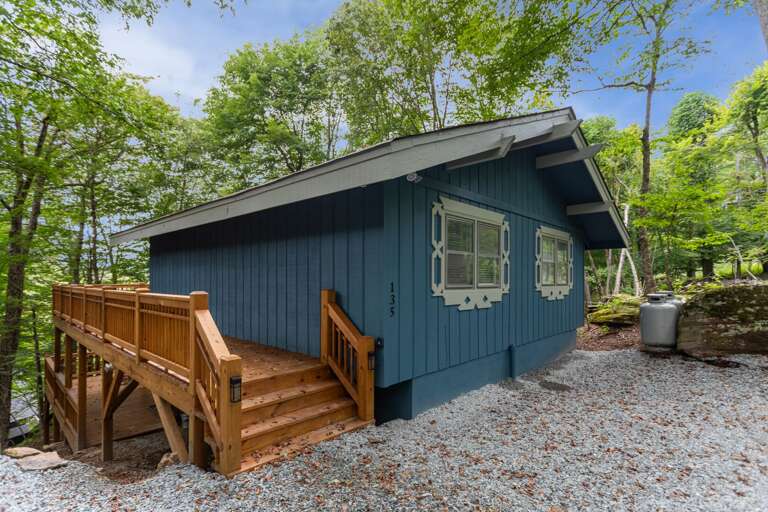 Enjoy Your Stay at Bluebeary Bungalow