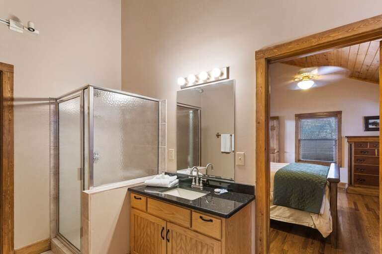 Ensuite Bathroom with Step-in Shower