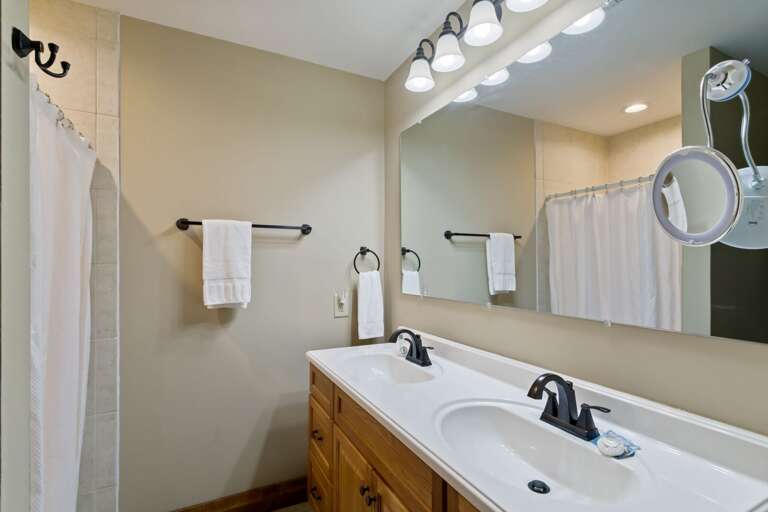 Master Bedroom Ensuite