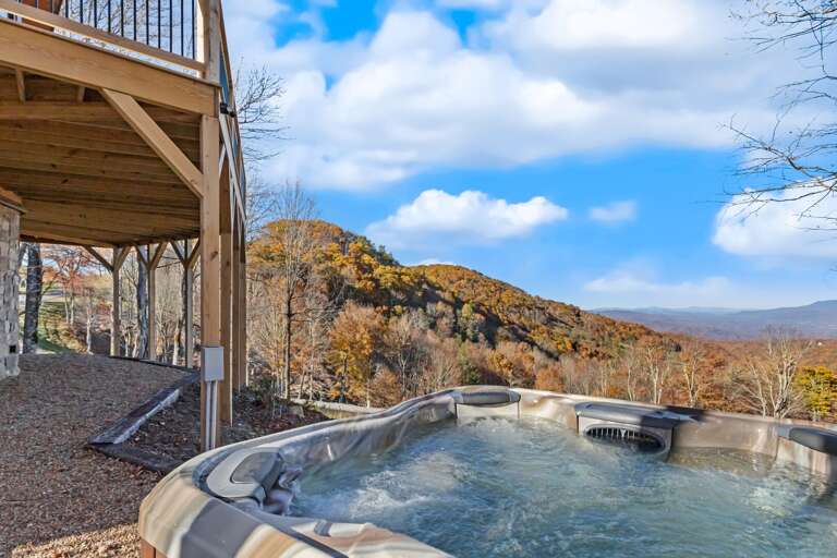 Deluxe Hot Tub Deluxe Hot Tub