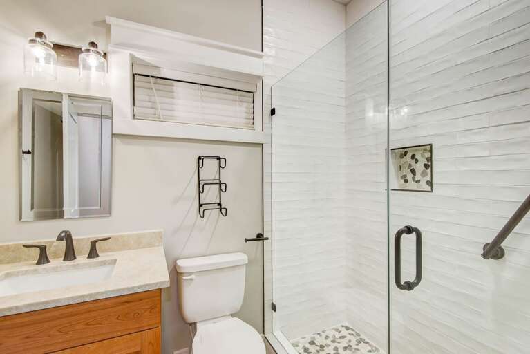 Lower Level Full Bathroom Lower Level Full Bathroom