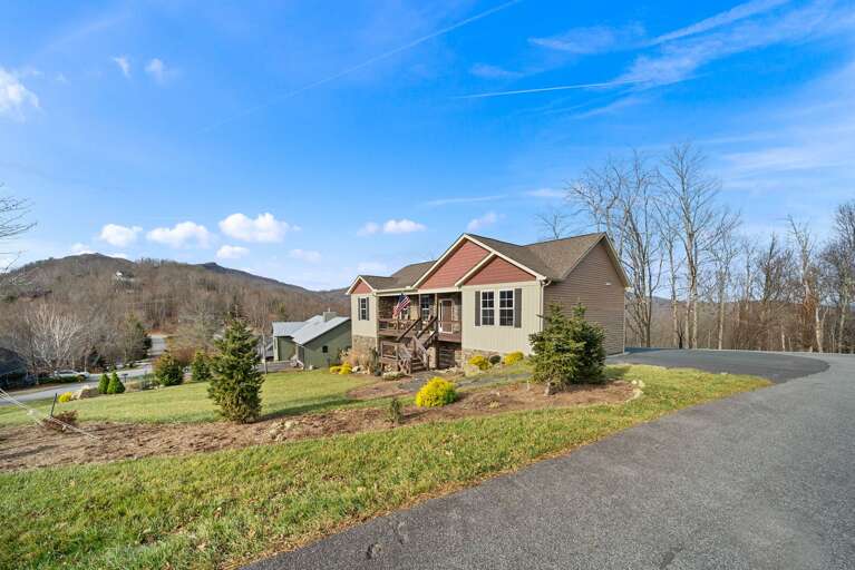 Book Your Stay at Alpine Retreat