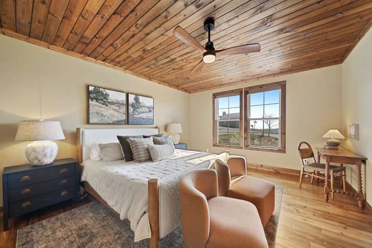 Master Bedroom with Ensuite Bathroom