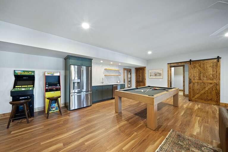 Pool Table, Arcades and Kitchenette