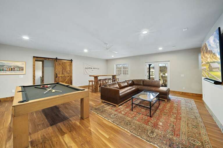 Spacious Game Room