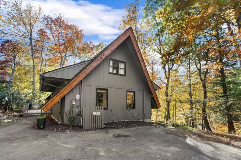 Level Paved Driveway Level Paved Driveway