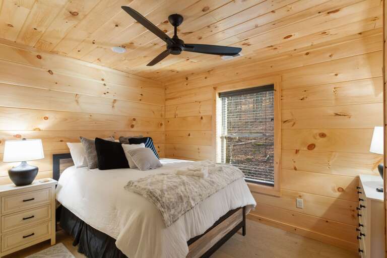 Upper Level Queen Bedroom with a TV Upper Level Queen Bedroom with a TV