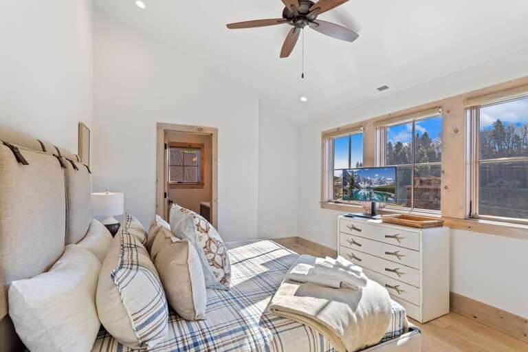 King Suite with TV and Private Ensuite