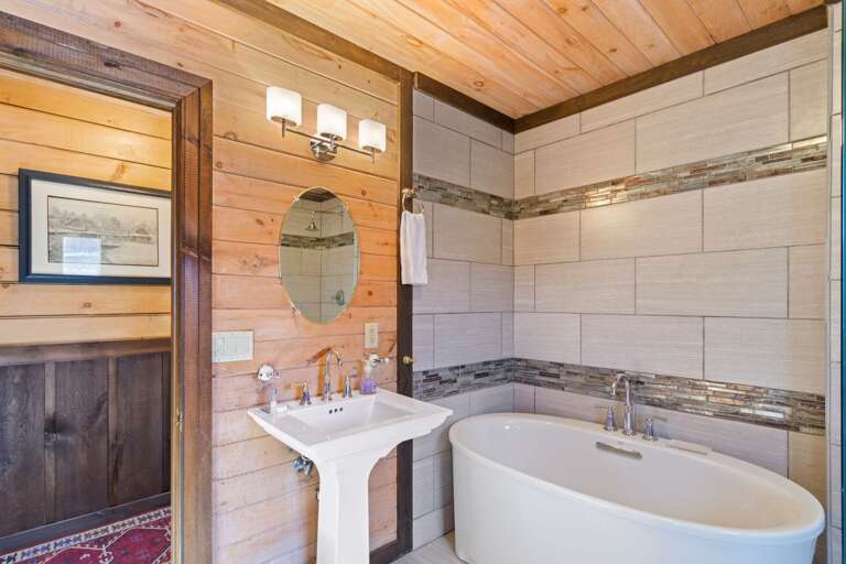 Soaking Tub and Vanity in the Main Floor Bathroom