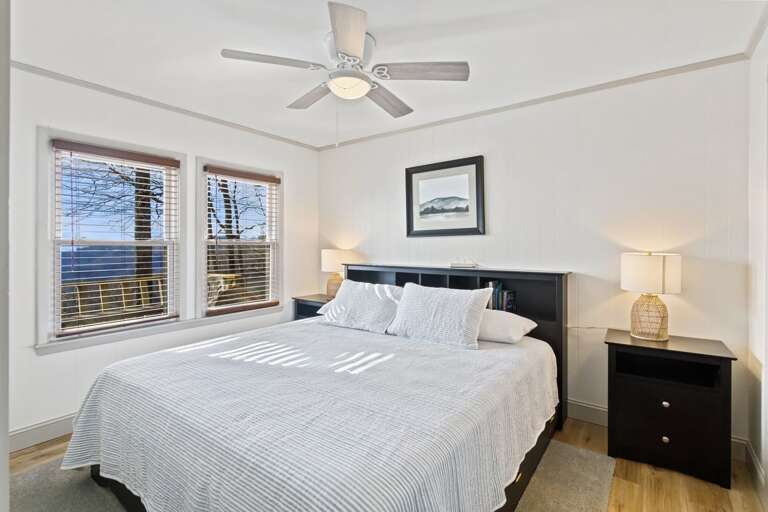 Master Bedroom With Private Ensuite Bathroom