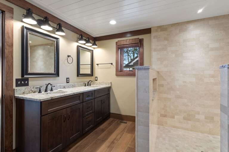 Double Vanities in the Master Bathroom