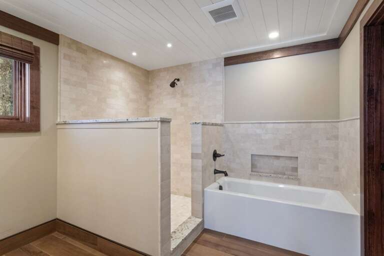 Master Bath Soaking Tub