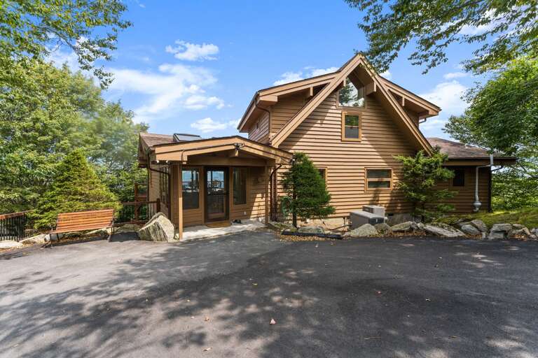 Level Entrance into the Main Level