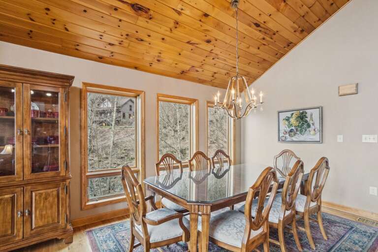 Dining Room with Seating for Eight
