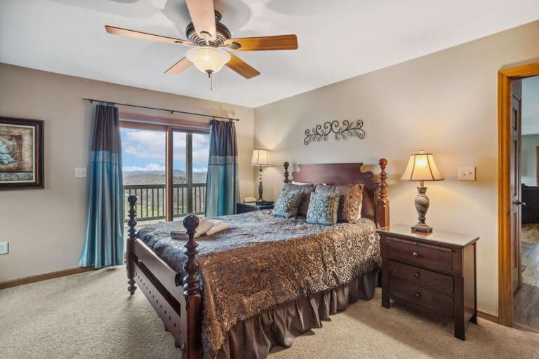 Lower Level Queen Bedroom with Private Ensuite