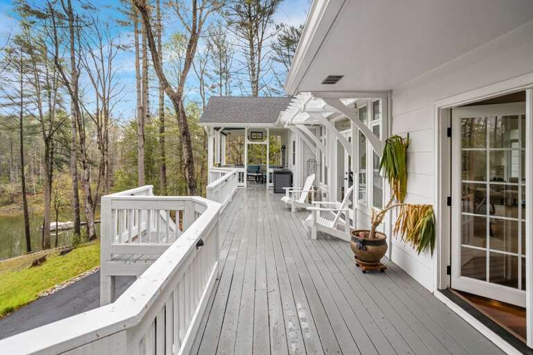 Large Deck with Comfortable Seating