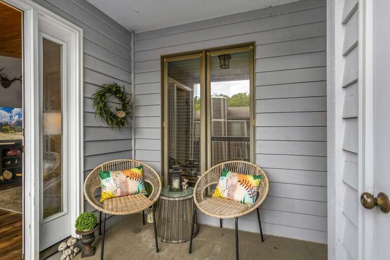 Quaint Patio with Seating