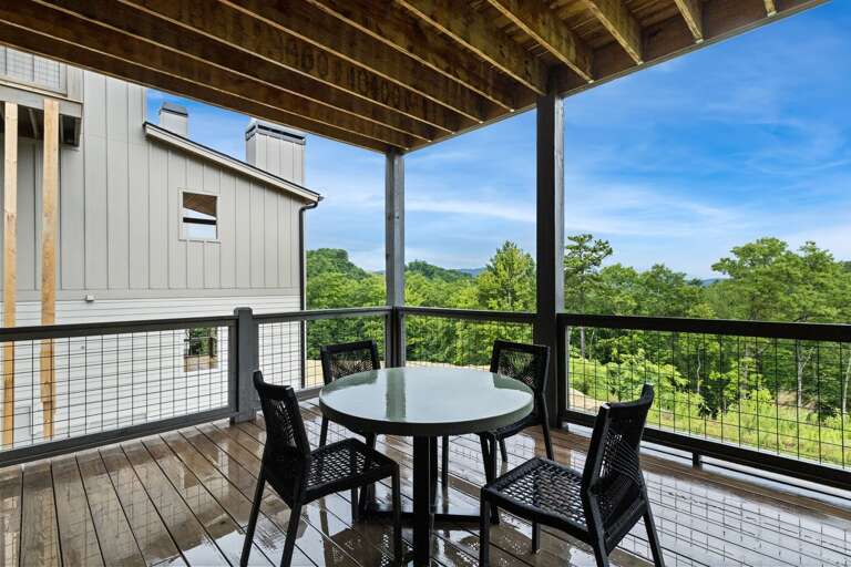 Lower Level Dining Lower Level Dining