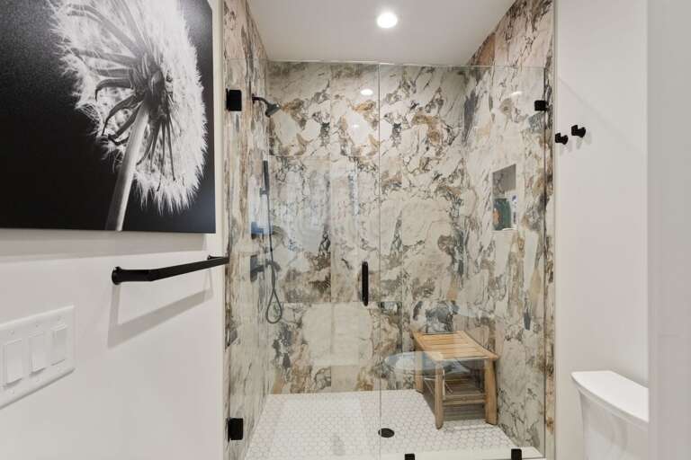 Step-In Shower in the Master Ensuite Step-In Shower in the Master Ensuite