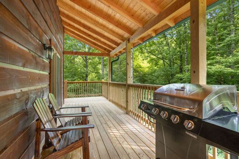 Covered Deck with Gas Grill