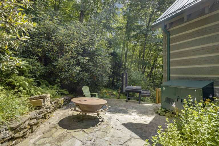 Patio with Wood-burning Fire Pit Patio with Wood-burning Fire Pit