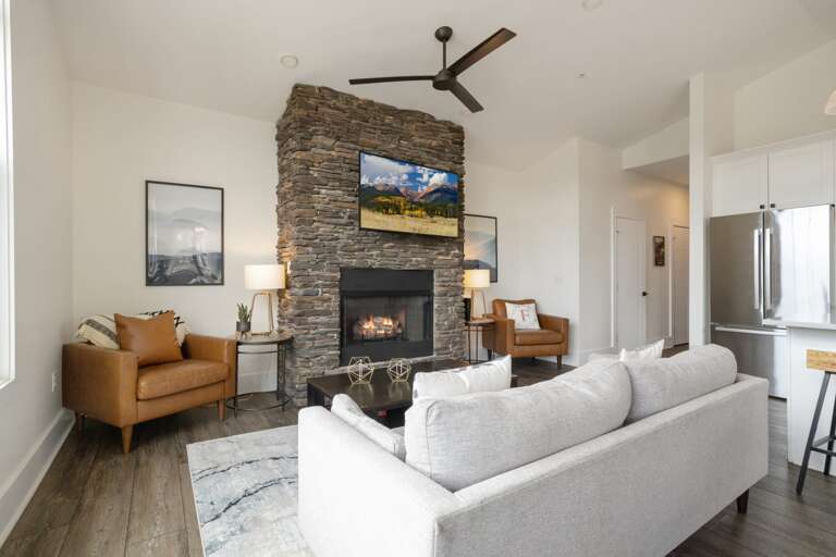 Comfortable and High End Decor