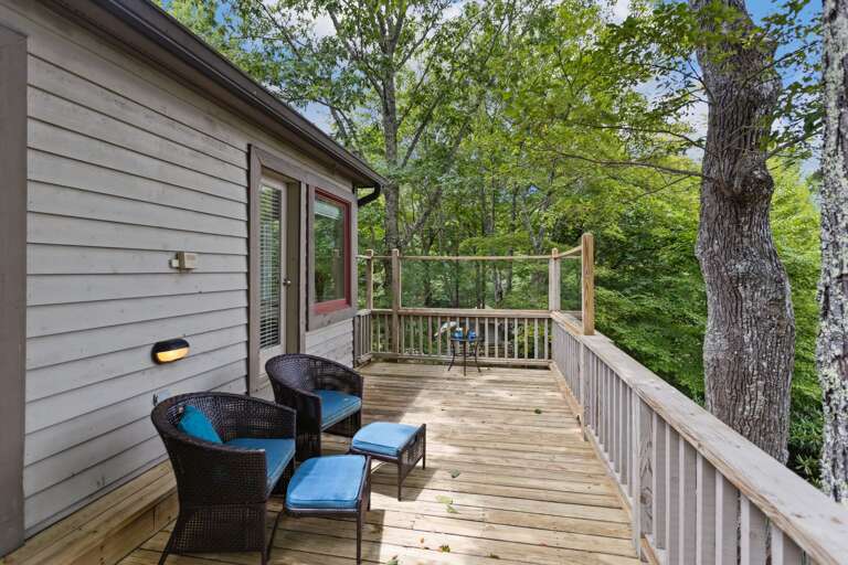 Upper Level Sitting Area