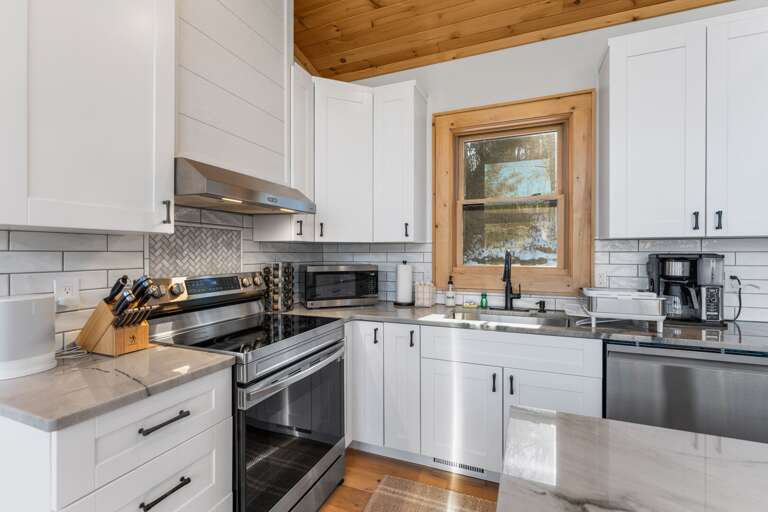 Well Stocked Modern Kitchen