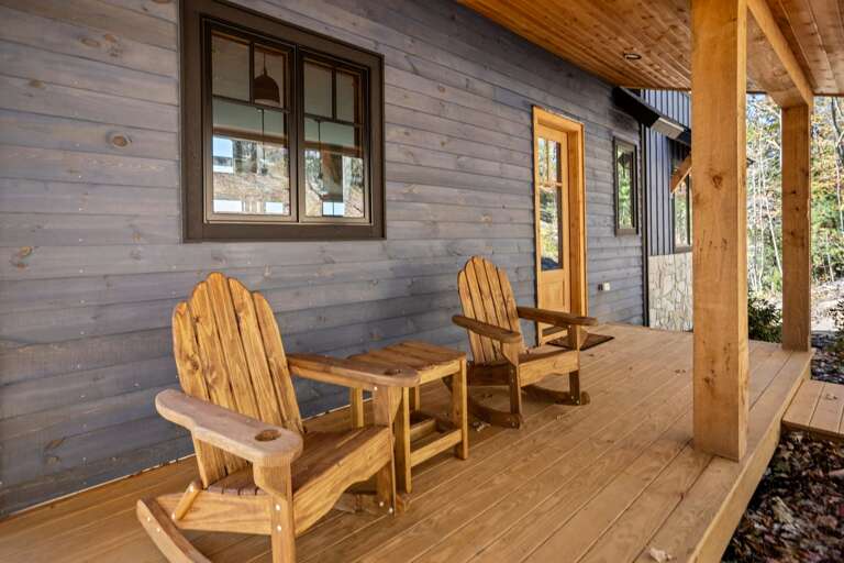 Enjoy a Getaway at The Boozy Bear Lodge