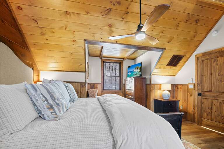 TV in the Upper Level King Bedroom