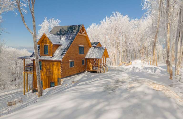 Winter Wonderland Retreat Nestled in the Heart of the Blue Ridge Mountains