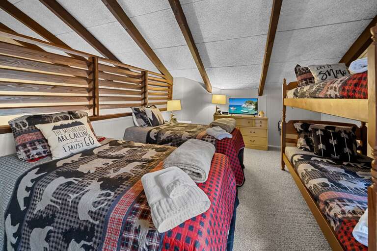 Bunk Room Enclosed Loft