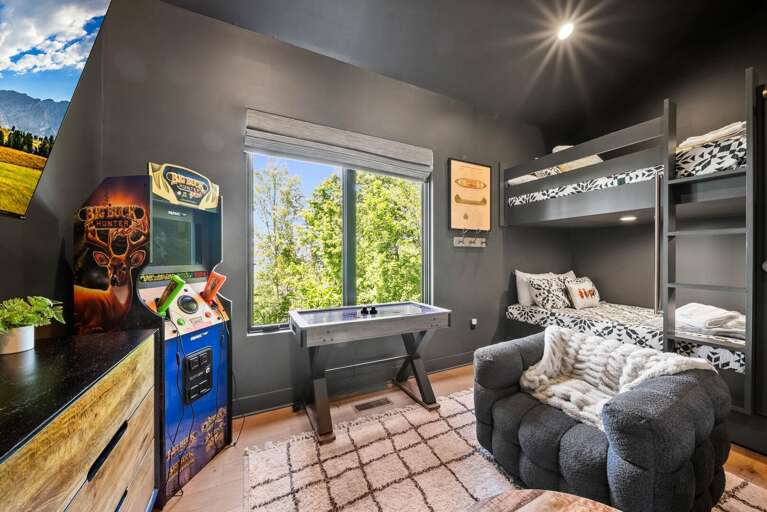 Big Buck Arcade and Air Hockey Games