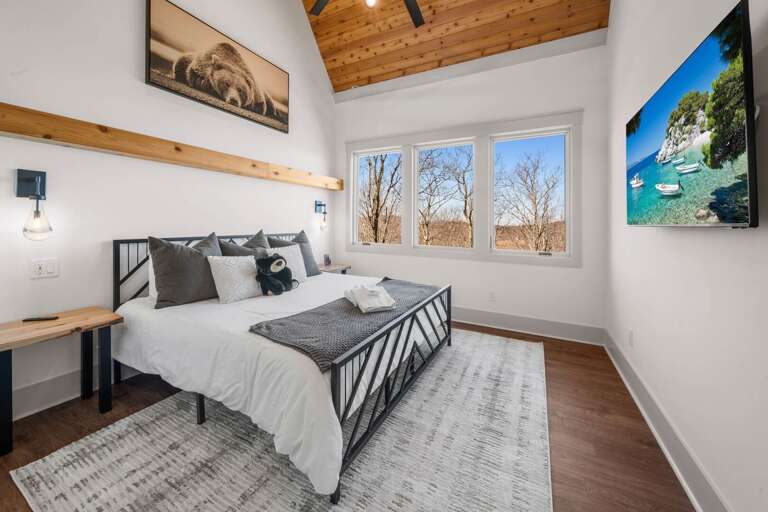 Upper Level King Bedroom