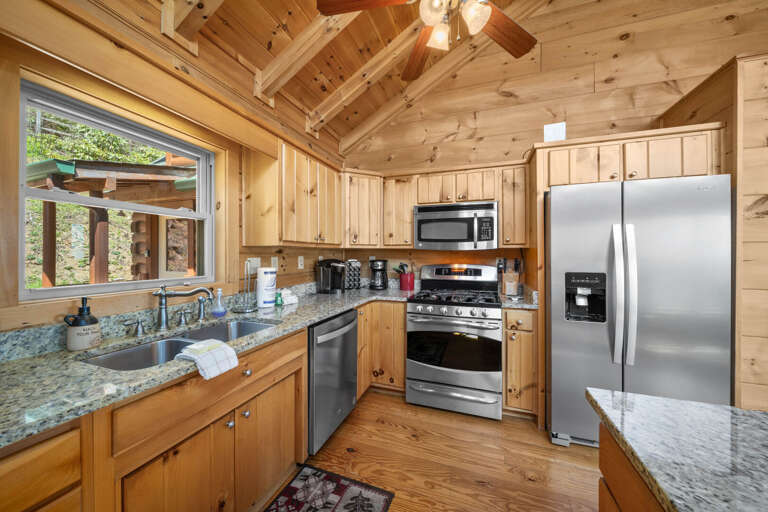 Granite Counters and Stainless Appliances Granite Counters and Stainless Appliances