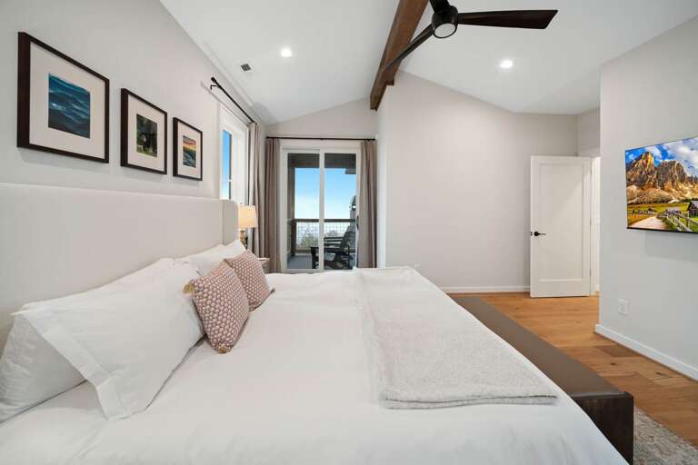 TV and Private Bathroom in Suite One