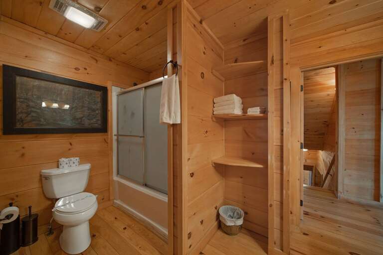 Bunk Room Bathroom