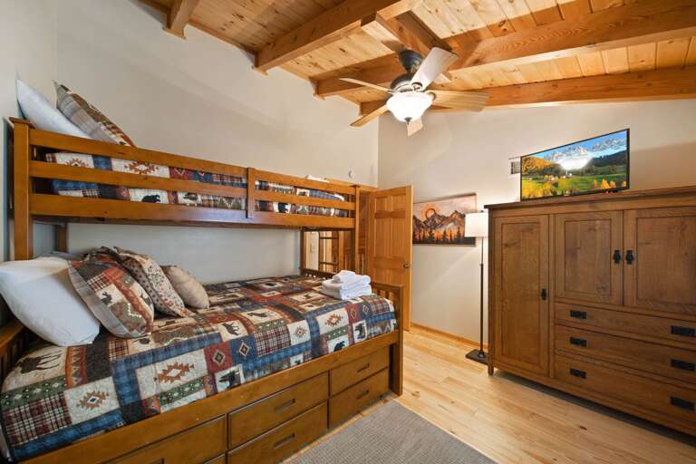 Bunk Room with TV Sleeps Four