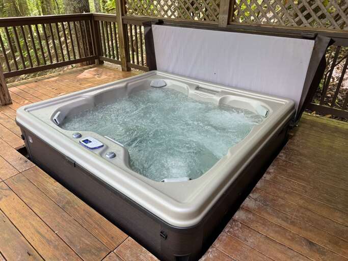 New Hot Tub installed June 2025 New Hot Tub installed June 2025