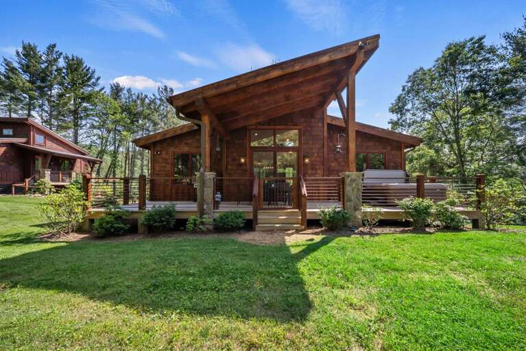 Buddy's Cabin in Fish Camp at Eagles Nest Buddy's Cabin in Fish Camp at Eagles Nest