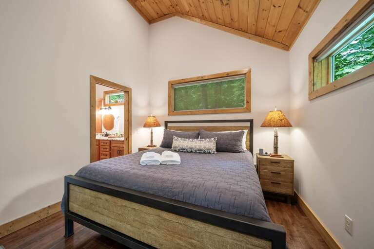 Main Floor King Bedroom