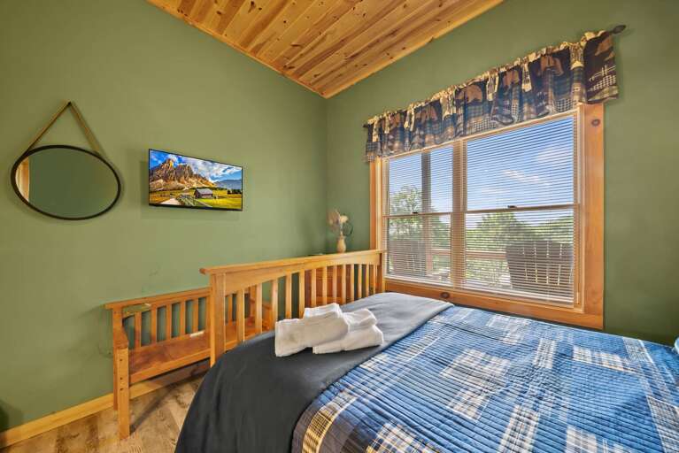 Double Bed with a Twin Trundle